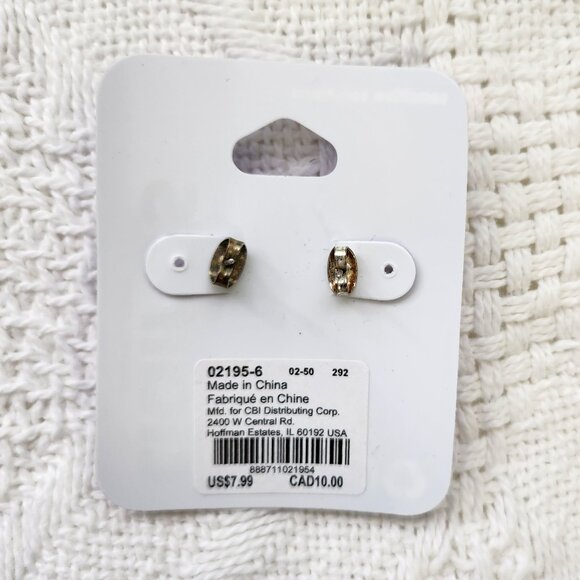 BFD-Butterfly Stud Earrings - Picture 2 of 2